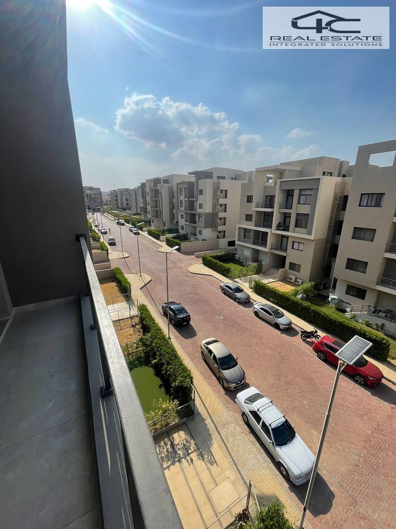 5 WhatsApp Image 2025-12-11 at 18.30. 44_e751a3ba. jpg