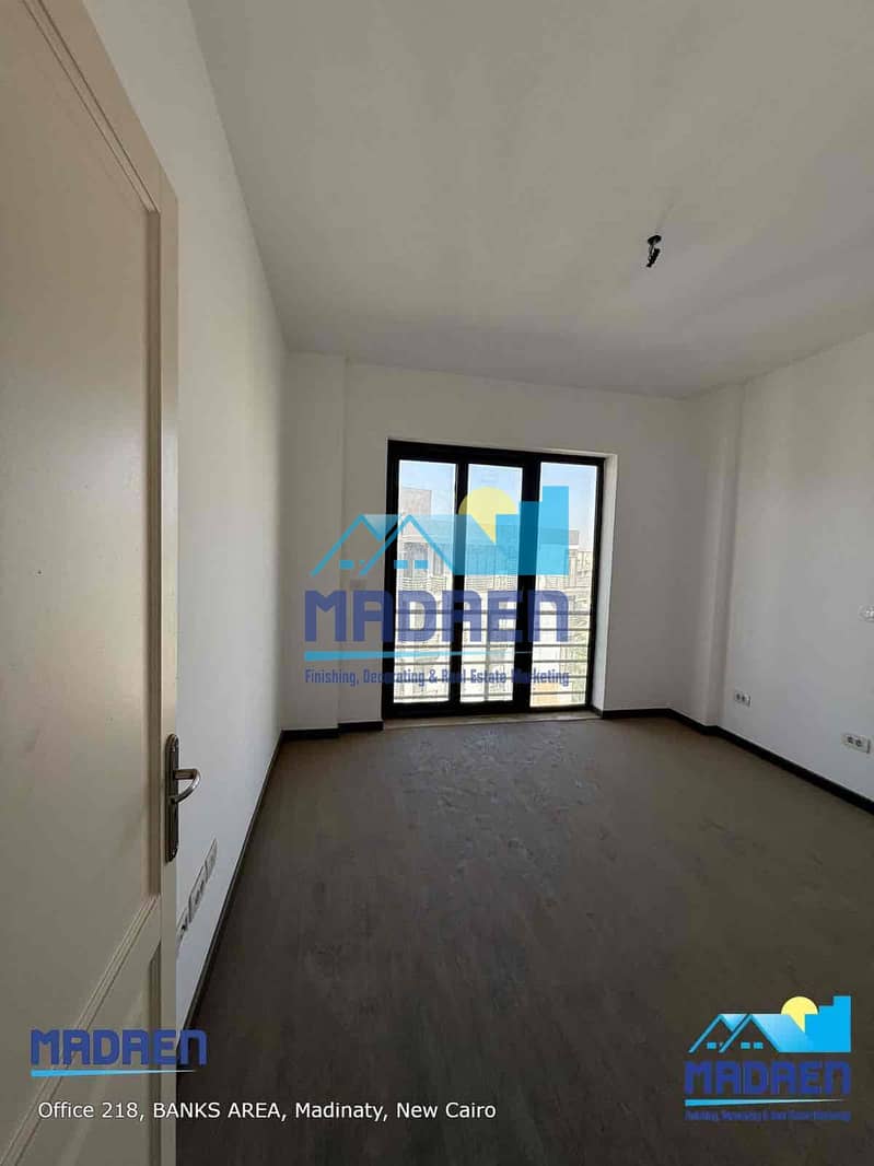 7 656cff79-4bb9-4937-8408-a21c90745c01. jpg