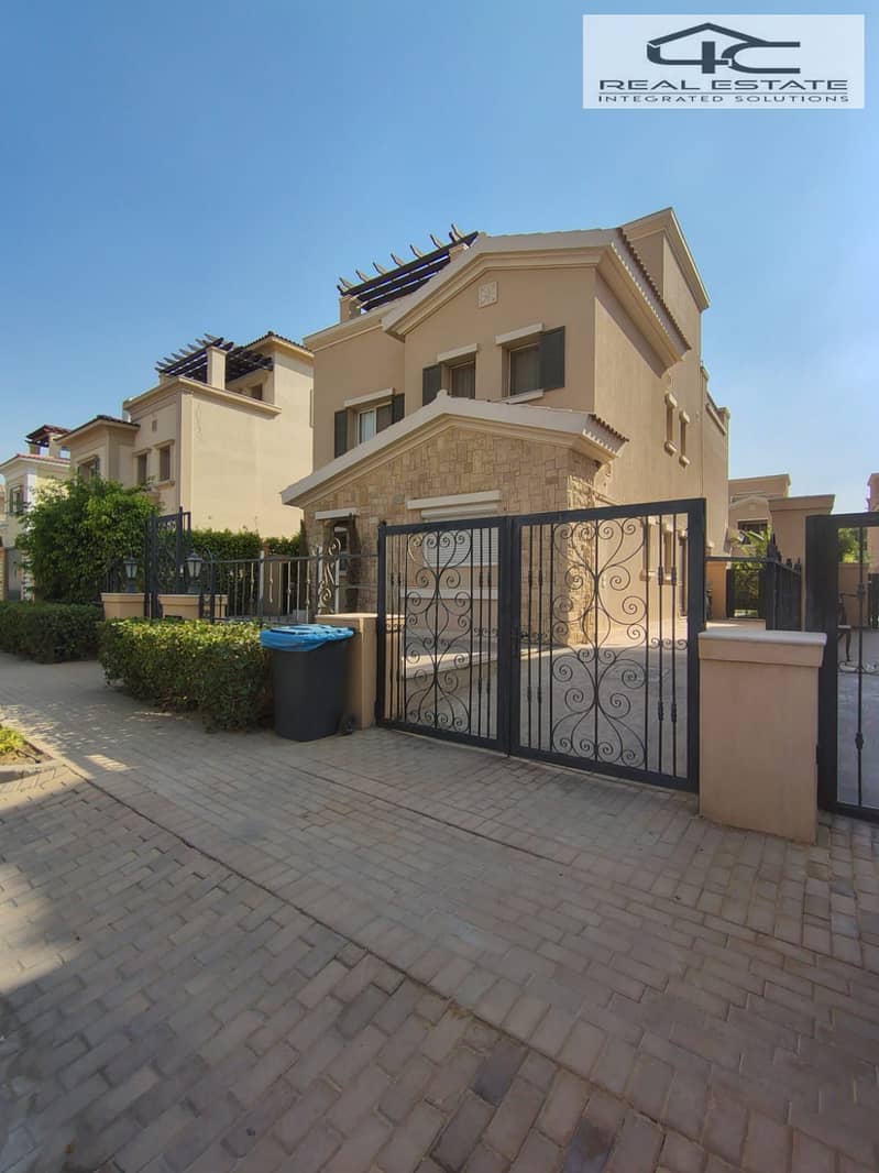 7 WhatsApp Image 2025-12-17 at 16.47. 19 (1). jpeg