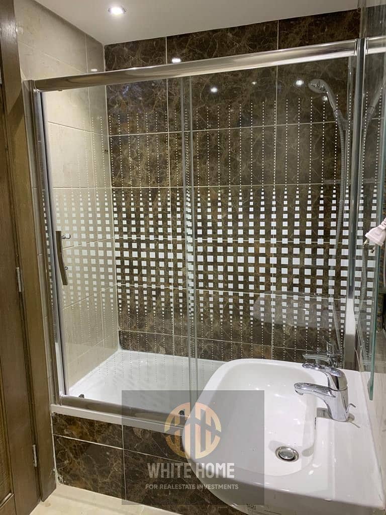 15 64df9d4c-5783-48dd-8a49-cbb4500077d6. jpeg