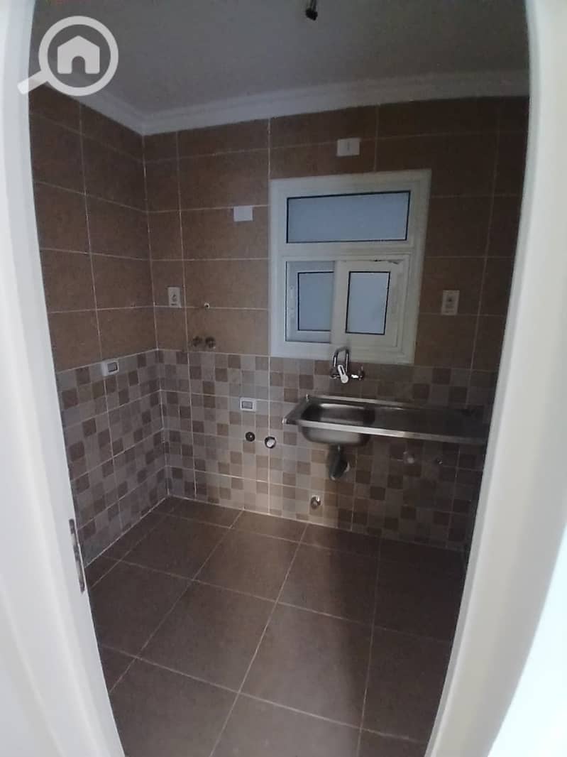 5 WhatsApp Image 2025-11-03 at 15.49. 52 (1). jpeg