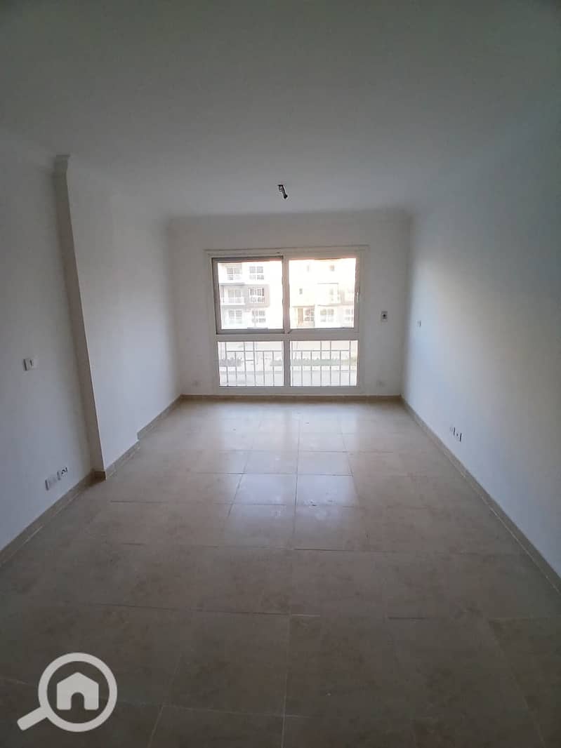 6 WhatsApp Image 2025-11-03 at 15.49. 51. jpeg