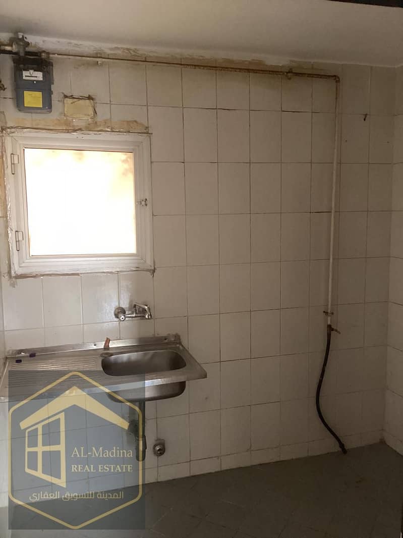 6 WhatsApp Image 2025-12-17 at 16.42. 19_02a90031. jpg