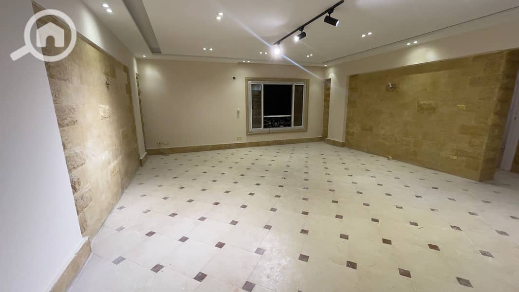 9 WhatsApp Image 2025-12-17 at 16.45. 54 (1). jpeg