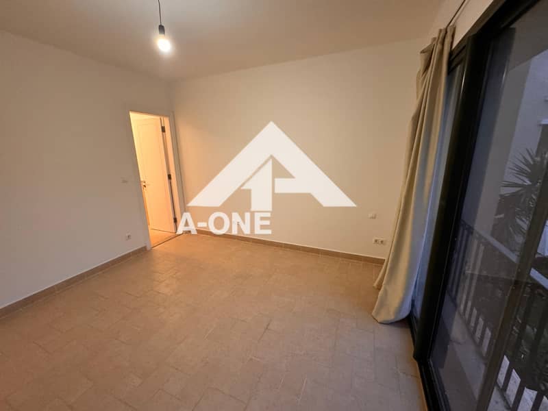 4 08af947d-d0de-459f-8f16-0eec3f463faa (1). jpg