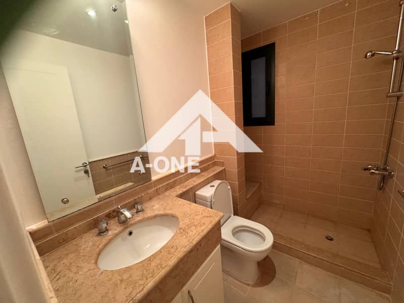 7 d34870c7-edf2-4ed4-b141-ad14fd4e1d2a. jpg