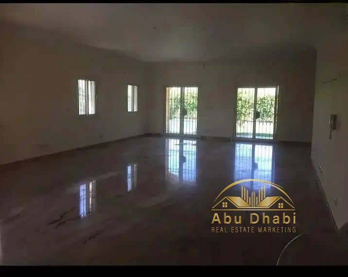 5 7a860ce1-ef05-4070-b019-03d8425f26d2. jpg