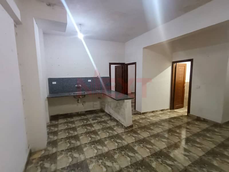 5 WhatsApp Image. jpg