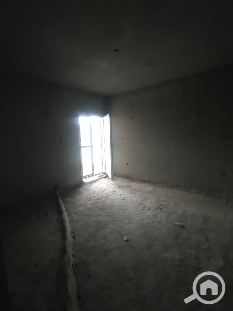 2 WhatsApp Image 2025-12-17 at 14.48. 10_72db399c. jpg