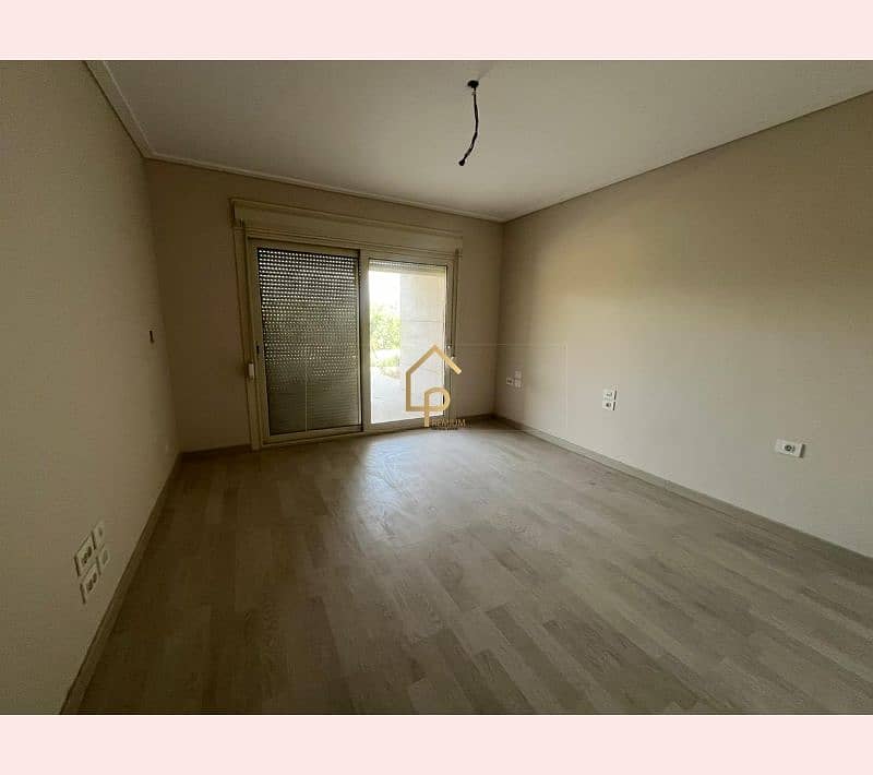 5 WhatsApp Image 2025-12-14 at 1.33. 44 PM (1). jpg