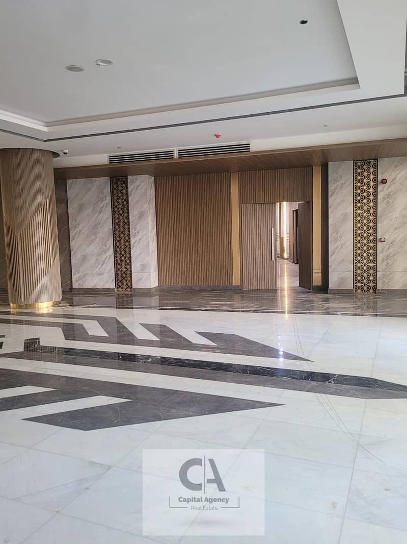 10 96fcc9f9-b451-41b5-a044-4ef50a36cbe8. jpg