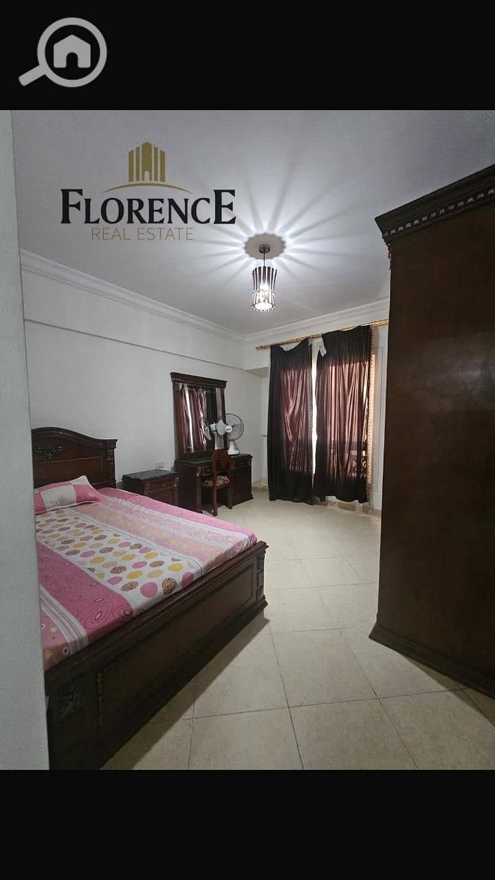 4 7a01b812-e28e-4fb2-a6a8-fa13511a3450. jpg