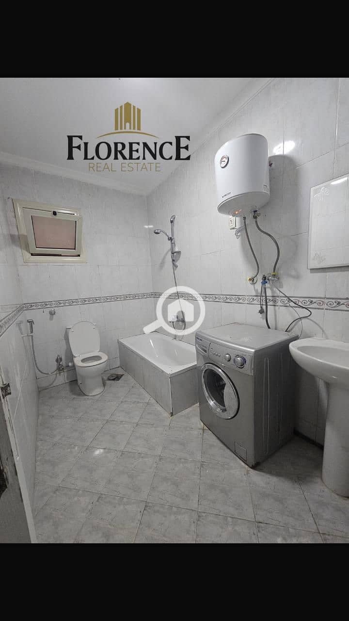 7 d301a880-85e0-4842-9116-66e4cef96b4c. jpg