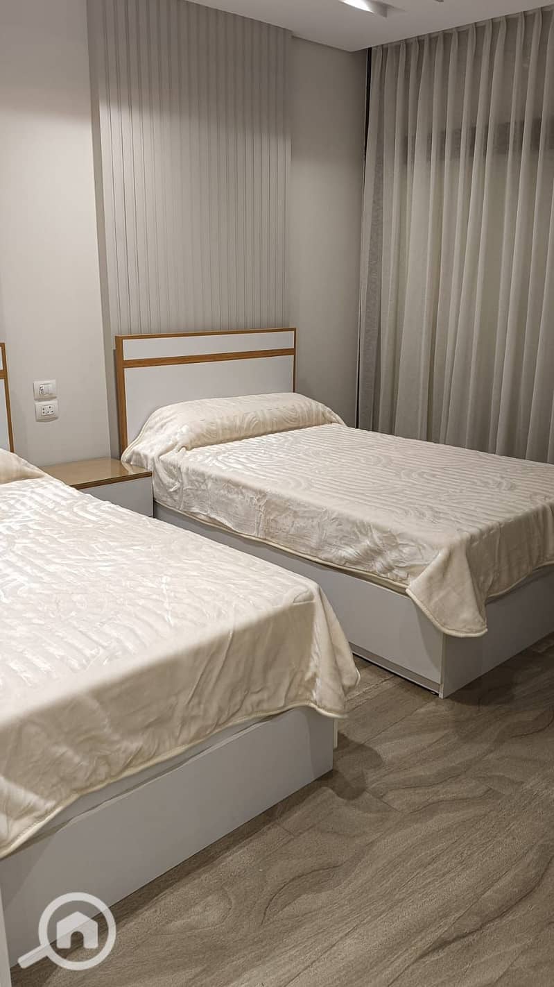 6 WhatsApp Image 2025-12-17 at 13.54. 45. jpeg