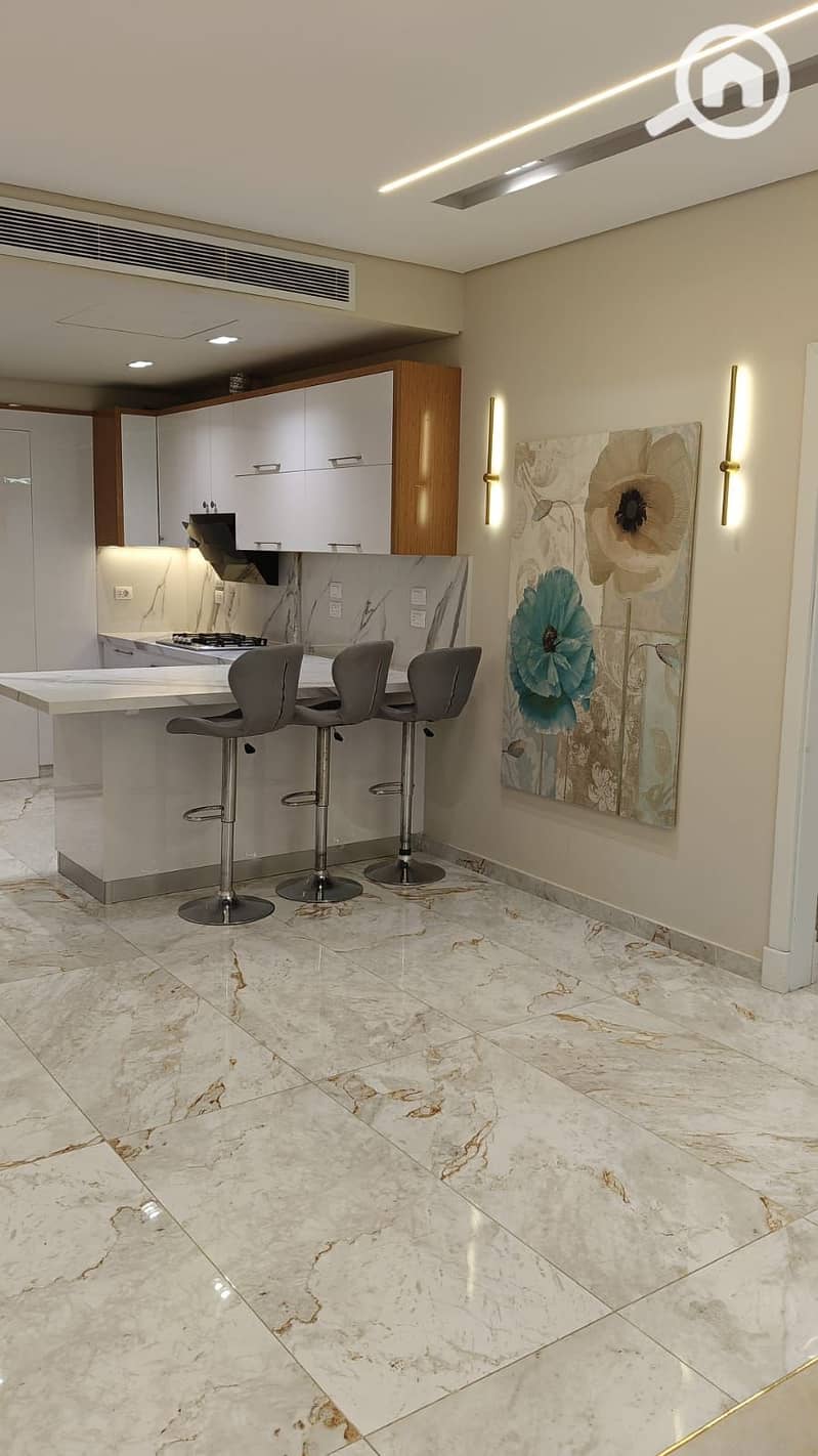 10 WhatsApp Image 2025-12-17 at 13.54. 44 (2). jpeg