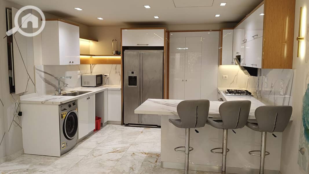 11 WhatsApp Image 2025-12-17 at 13.54. 44 (1). jpeg