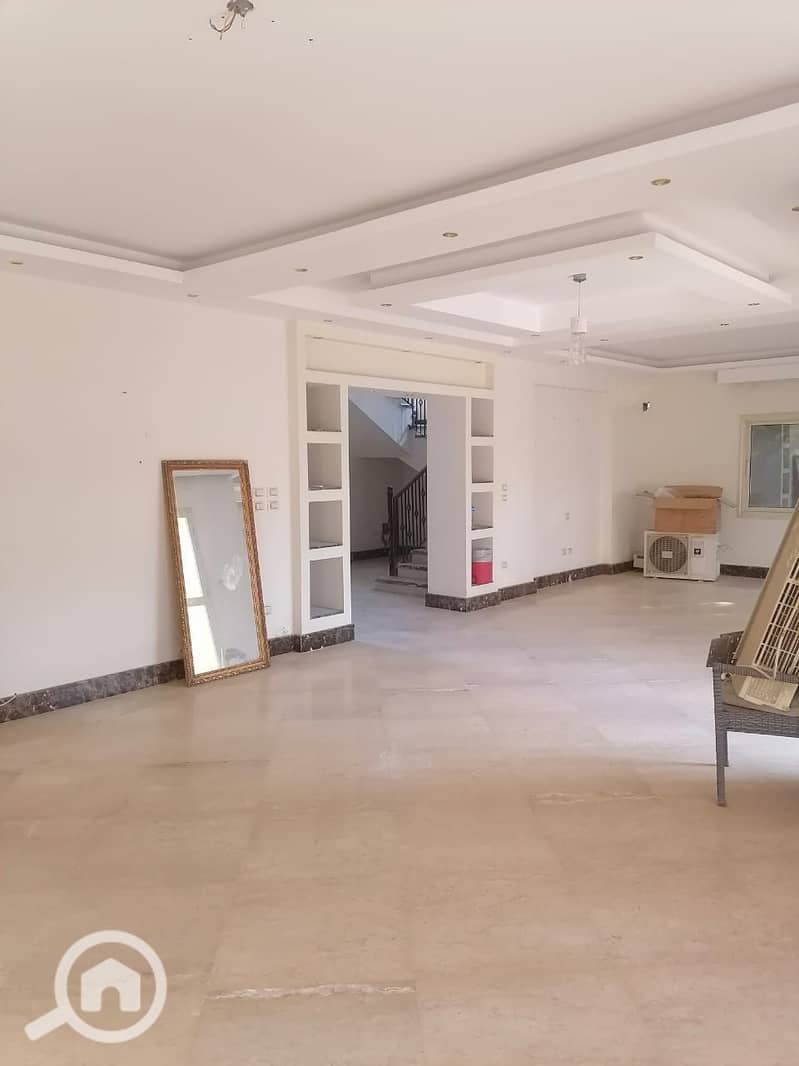 5 6deddd28-b62b-4cea-8a20-e3e4d72d5449. jpg