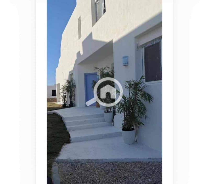 2 fec388af-8b33-44de-8f10-e6c4308b9c4b. jpg