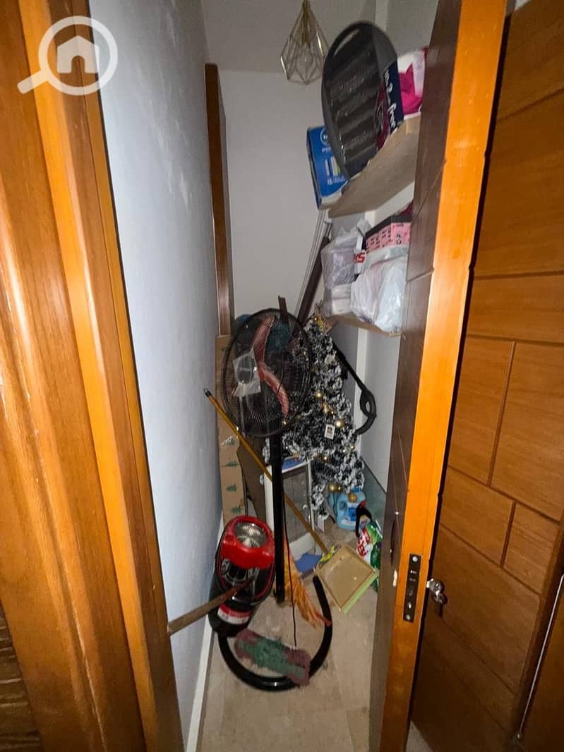 17 fd9bcebf-2540-4d0a-a30b-16d3e67b98bf. jpeg