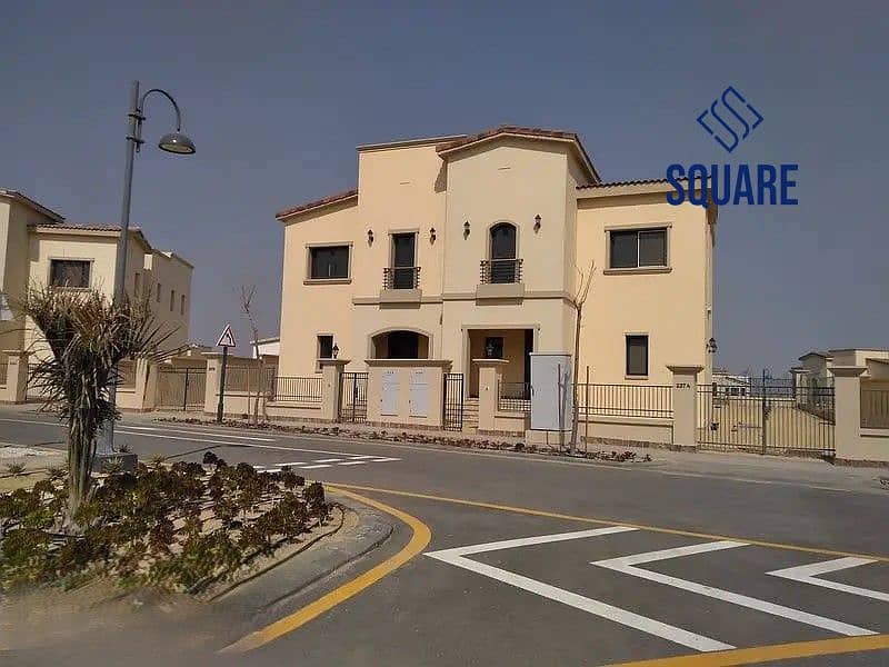 7 34618022-800x600. jpg