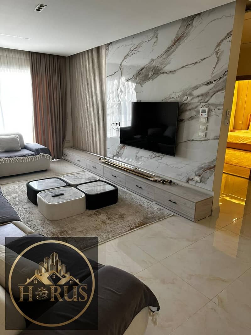 2 3e80caad-ee00-4585-a5ea-594f7cae5ce1. jpg