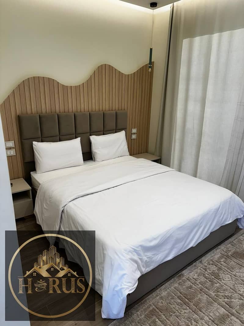 6 7f0ff35c-ce33-497c-8585-fe08384d8f9a. jpg