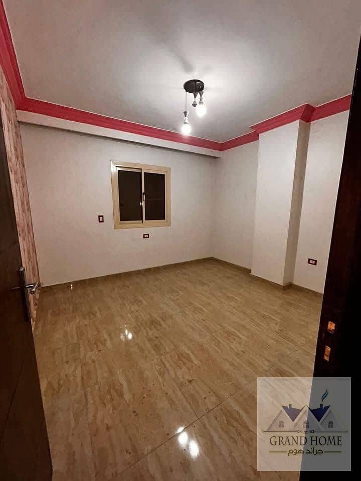 9 d84ca33a-c8f3-4f52-b749-be893c675a2f. jpg