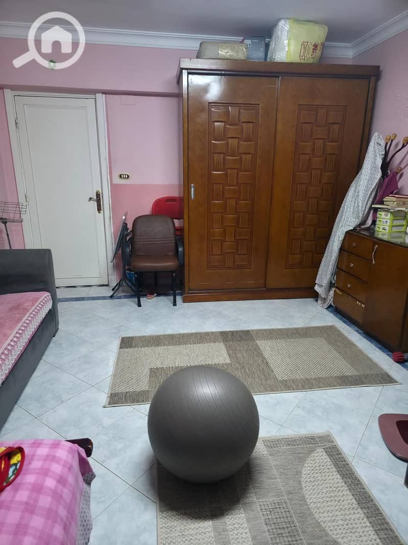 9 48022cf2-29b0-4b46-9442-d6f46af326fc. jpg