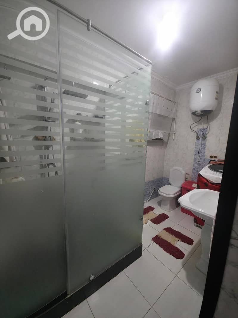 12 124c94ce-4a82-42e4-a1a1-ffa789727a9b. jpg