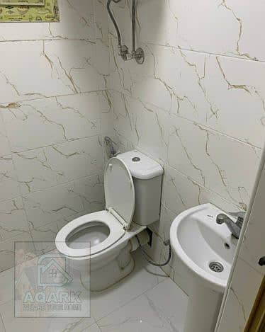 4 a5ba51fb-9392-4a32-b55f-0b699246c952. jpg