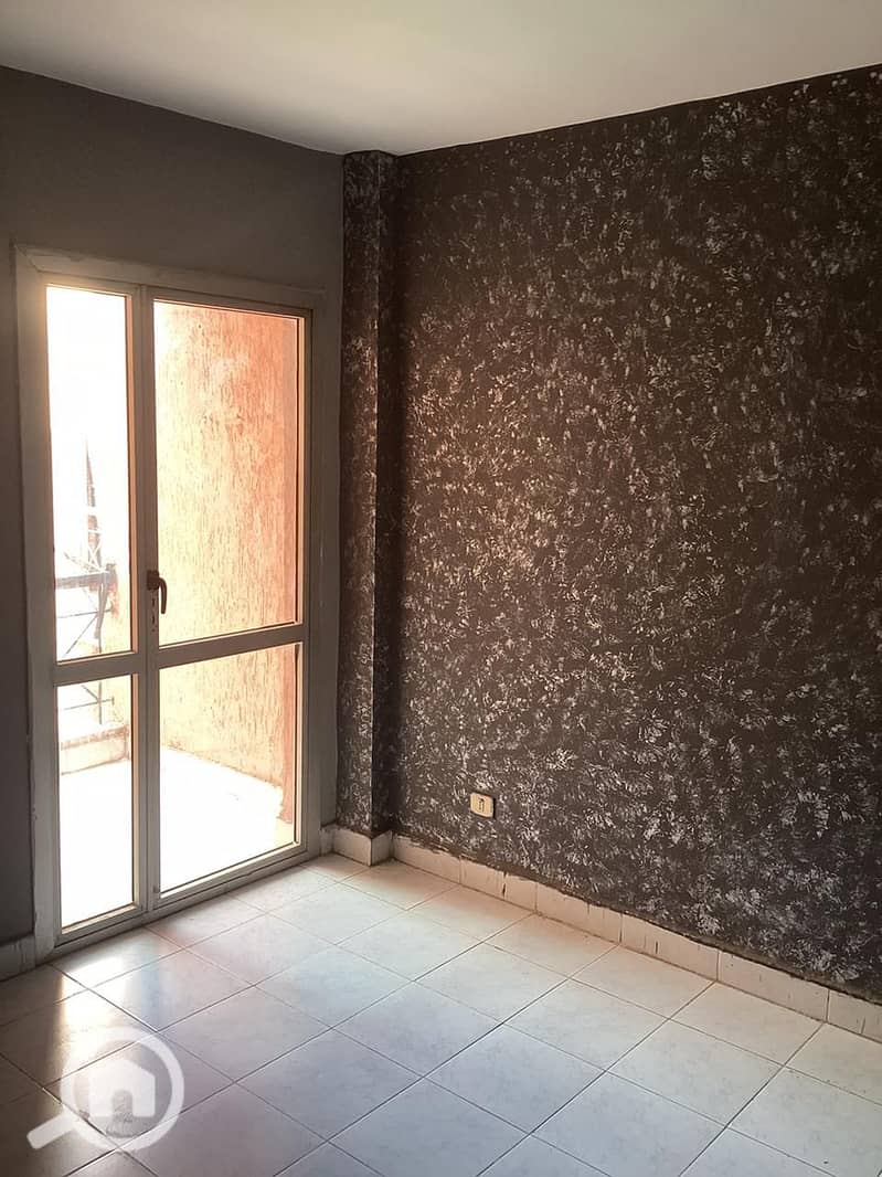 2 WhatsApp Image 2025-12-17 at 16.27. 14 (1). jpeg