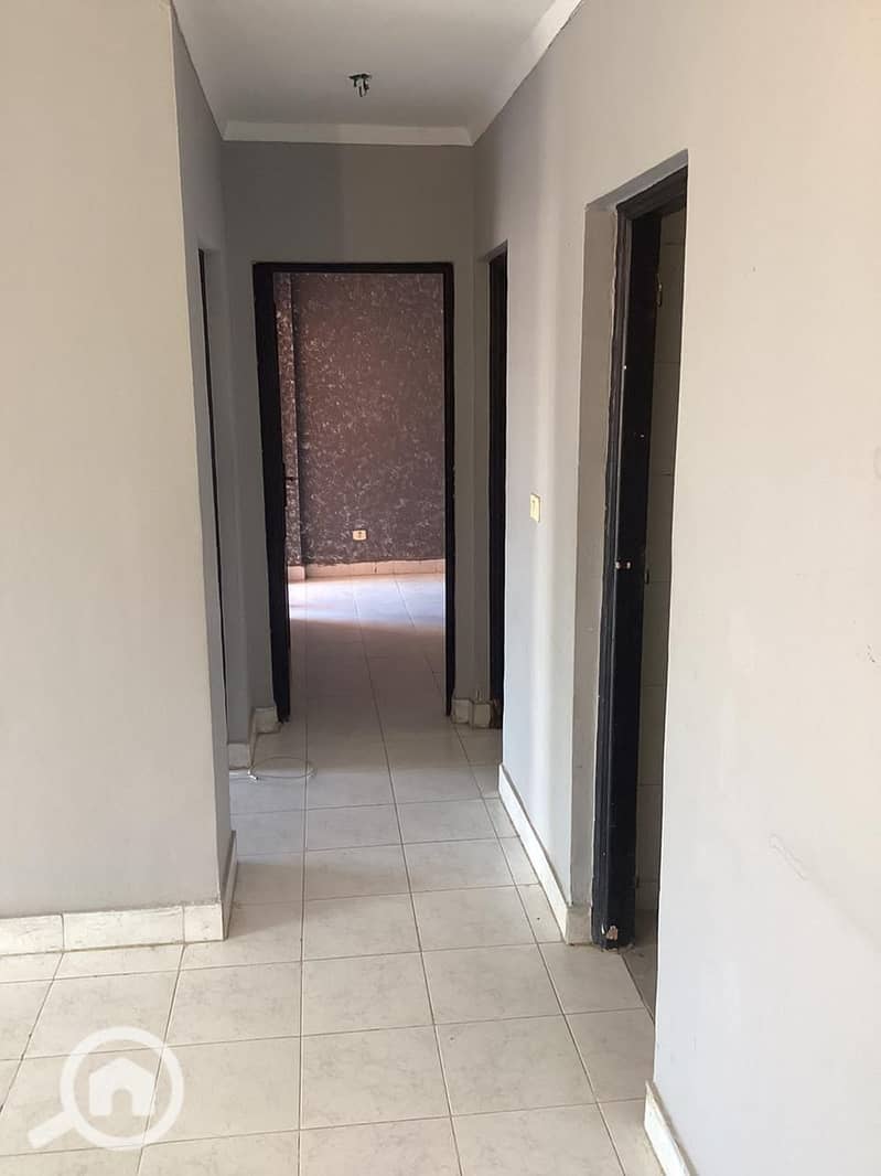 4 WhatsApp Image 2025-12-17 at 16.27. 13 (1). jpeg