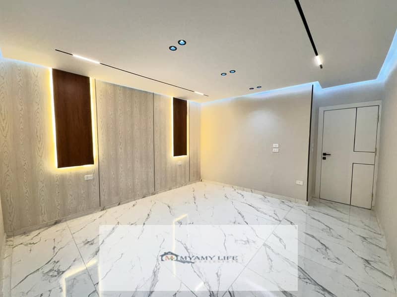 5 WhatsApp Image 2025-09-25 at 5.05. 58 PM (3). jpeg