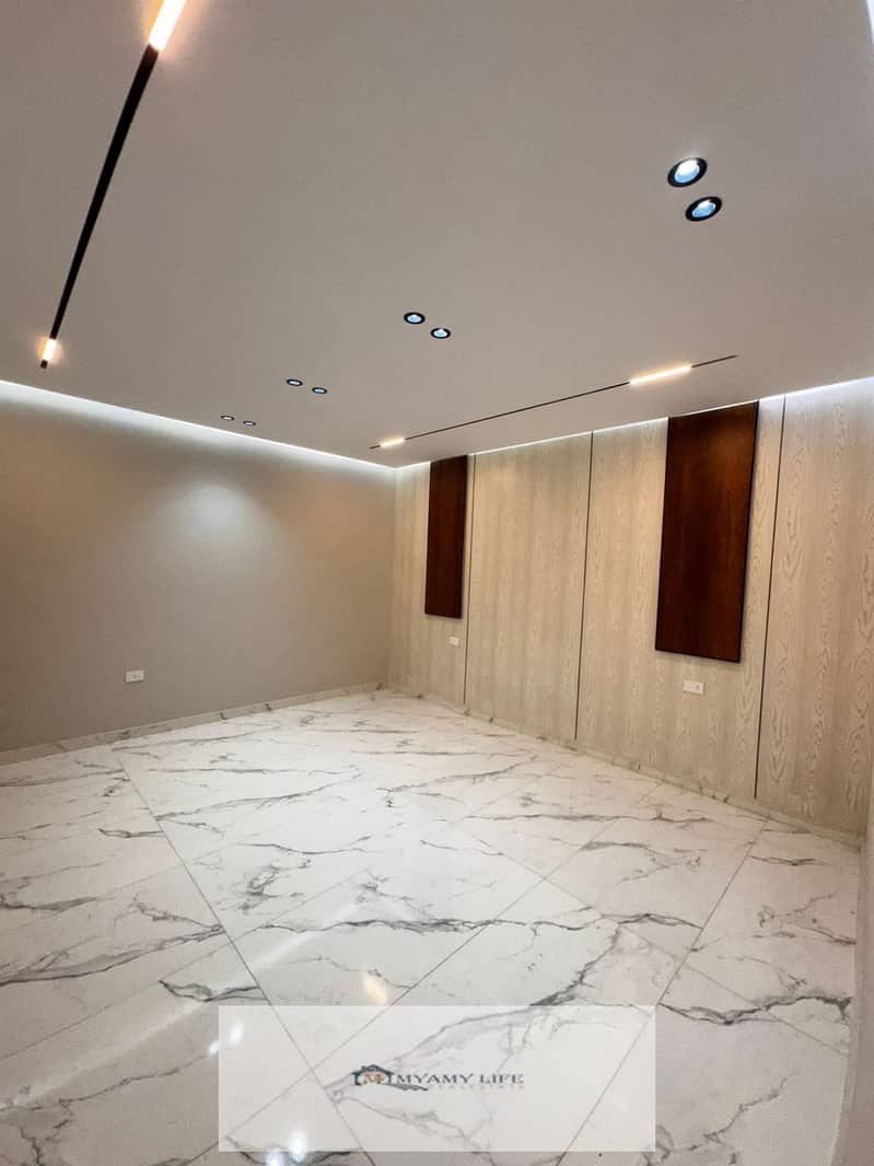 10 WhatsApp Image 2025-09-25 at 5.05. 59 PM. jpeg