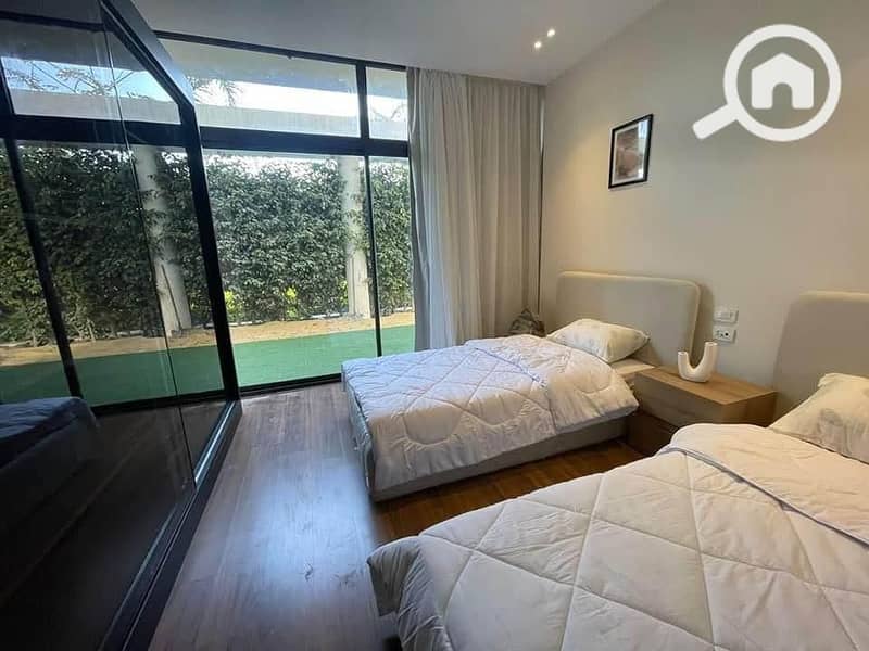 10 pVEaXaIWvmOUN4wDy6WL0ikypKTLYOz1WXkVmOUe. jpeg