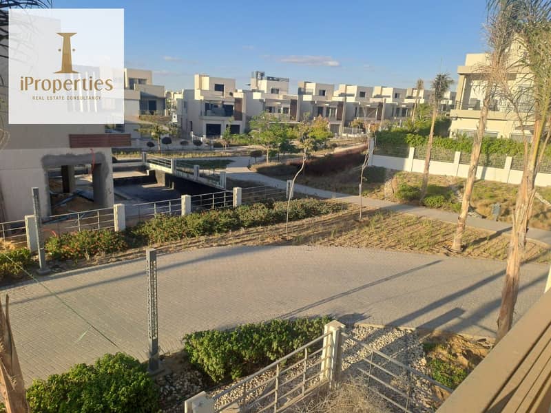 6 a5031a70-f27d-4d9a-9001-6c8ee9b248f9. png