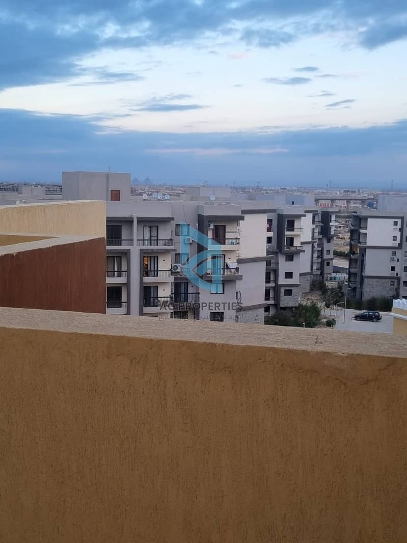 4 WhatsApp Image 2025-12-12 at 19.51. 36_1023ca33. jpg