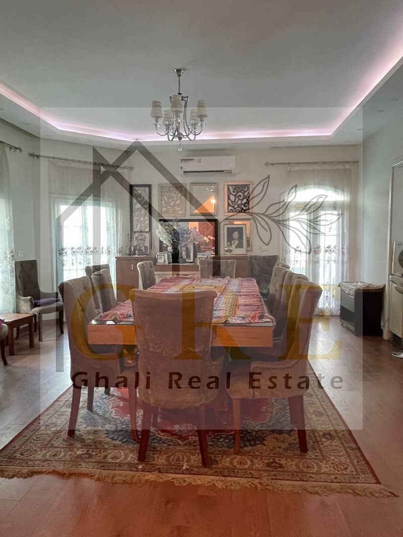 13 e0a1c2c8-7193-405d-b46f-246ef24be353. jpg