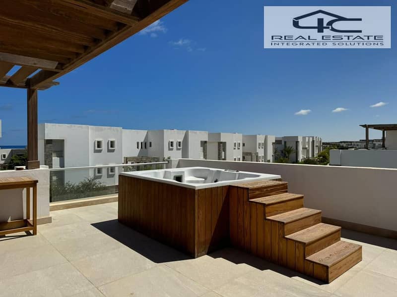 8 705820d7-1fe8-45c5-b085-61ddffa572e5. jpg