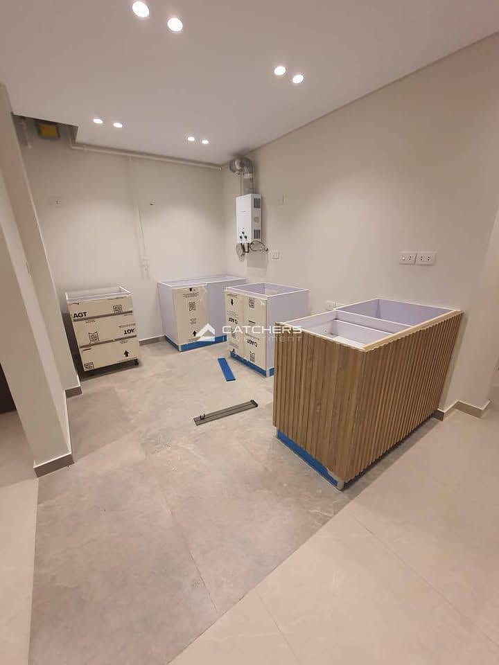 8 599945126_822898690750122_2272939629260764791_n. jpg