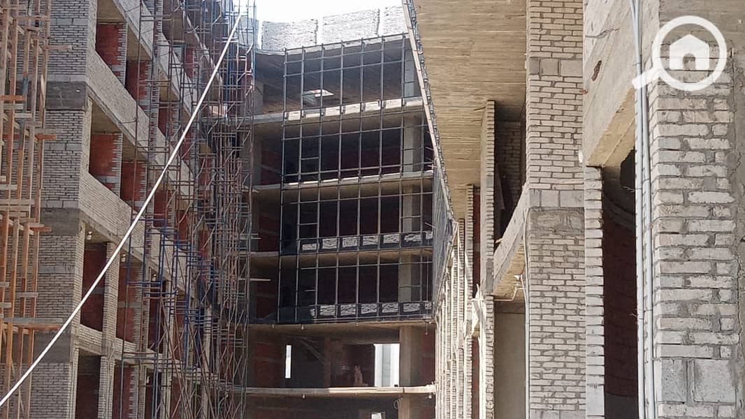 8 WhatsApp Image 2025-10-15 at 16.05. 53_36f23b73. jpg