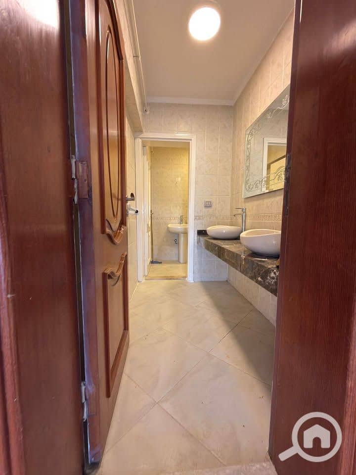 6 be7d5542-8970-473b-937a-edae790b3ebc. jpg