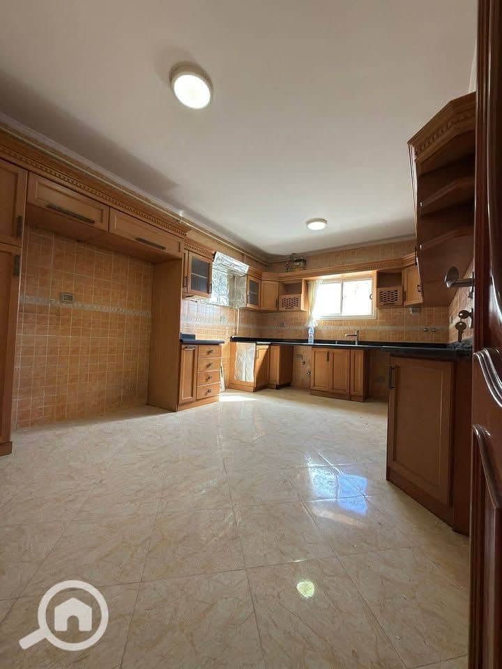 9 e11f4961-e88c-46f6-99ff-88558c4291e8. jpg