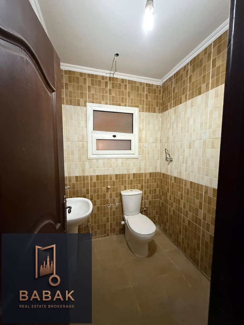 3 IMG-20251216-WA0486. jpg