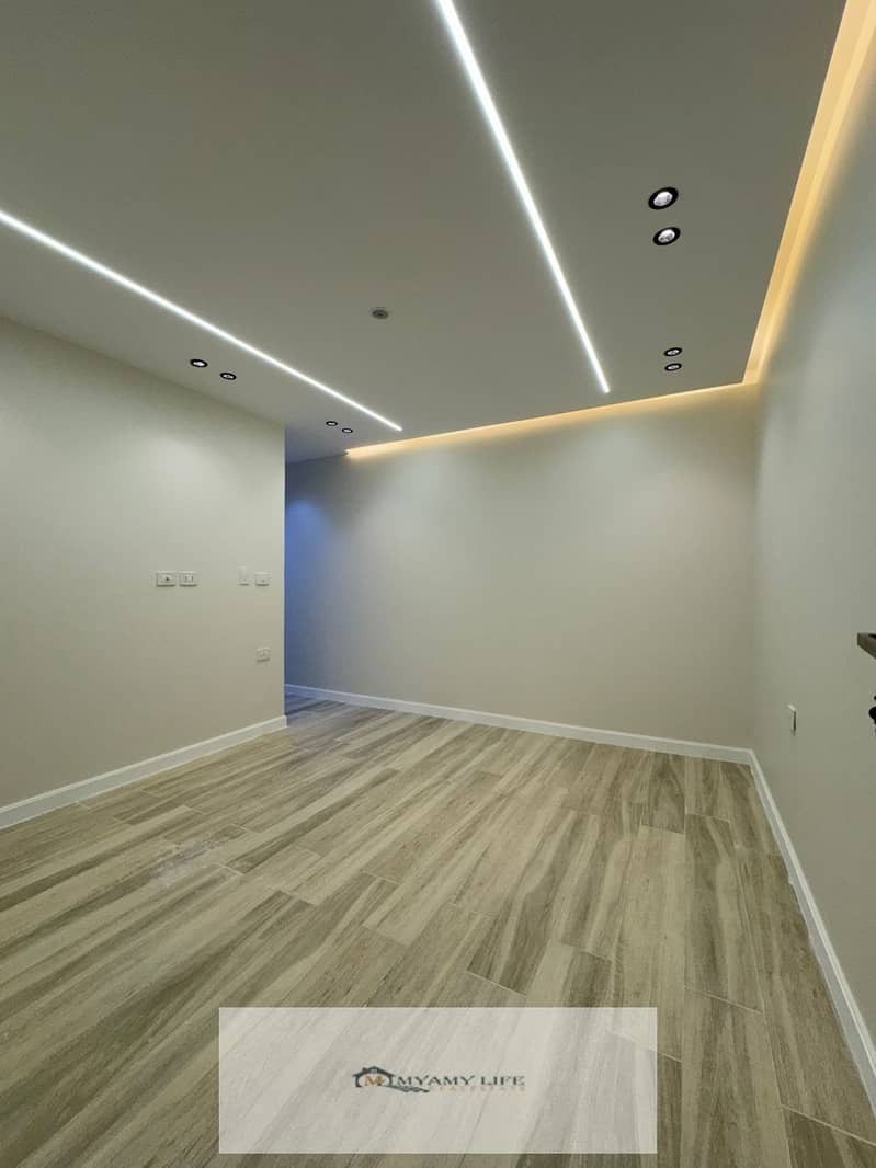 18 WhatsApp Image 2025-11-19 at 11.22. 41 AM (1). jpeg