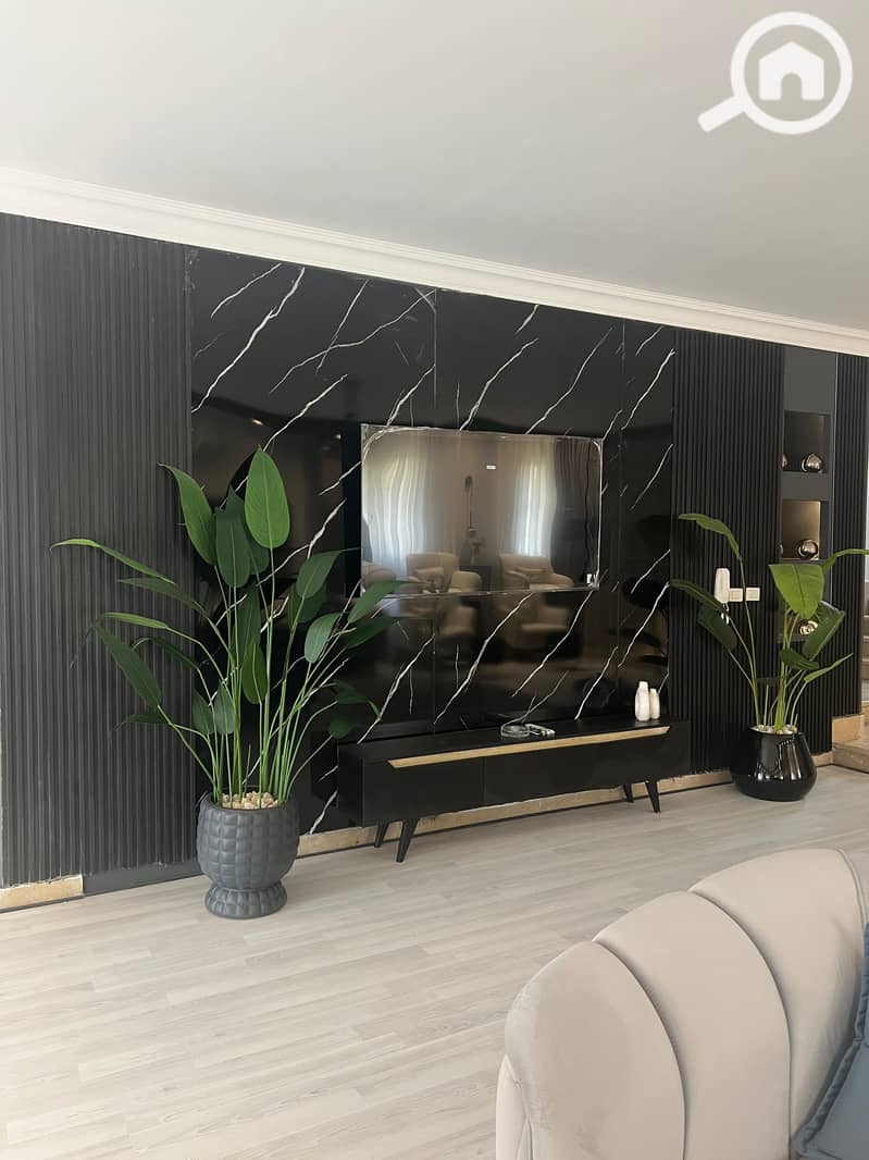 3 e6f25b92-3c3a-4885-8157-aa8491dca158. jpeg