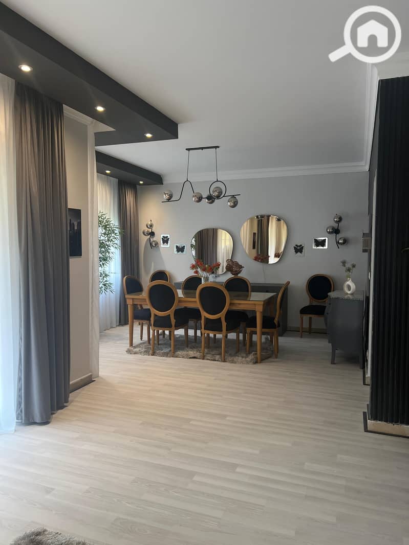 6 75e894c7-8adf-4ef1-ab4a-621848a51224. jpeg