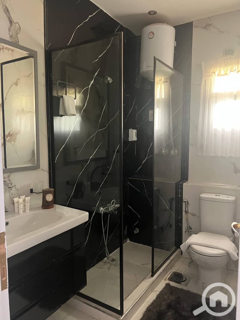 9 b1e84489-5638-4a96-825e-9746306db478. jpeg