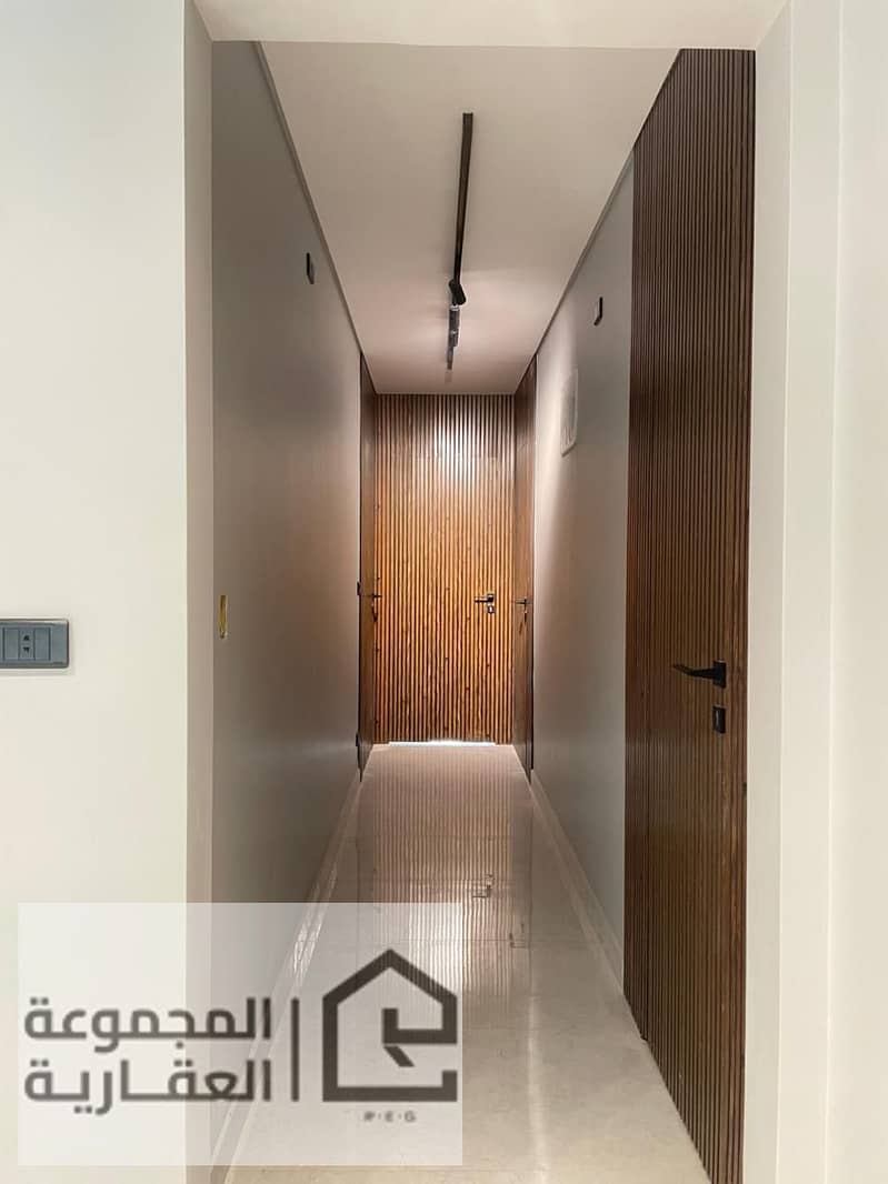 9 85035f02-34e9-4390-a223-7eb4375e749b. jpg