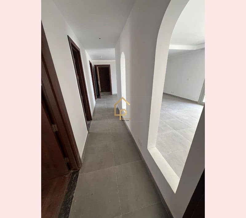 2 WhatsApp Image 2025-08-28 at 3.39. 16 PM (2). jpg